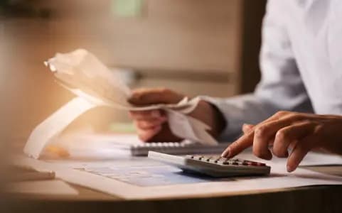 Bridging Financial Services: How B2B Fintech Can Connect Banks and Businesses